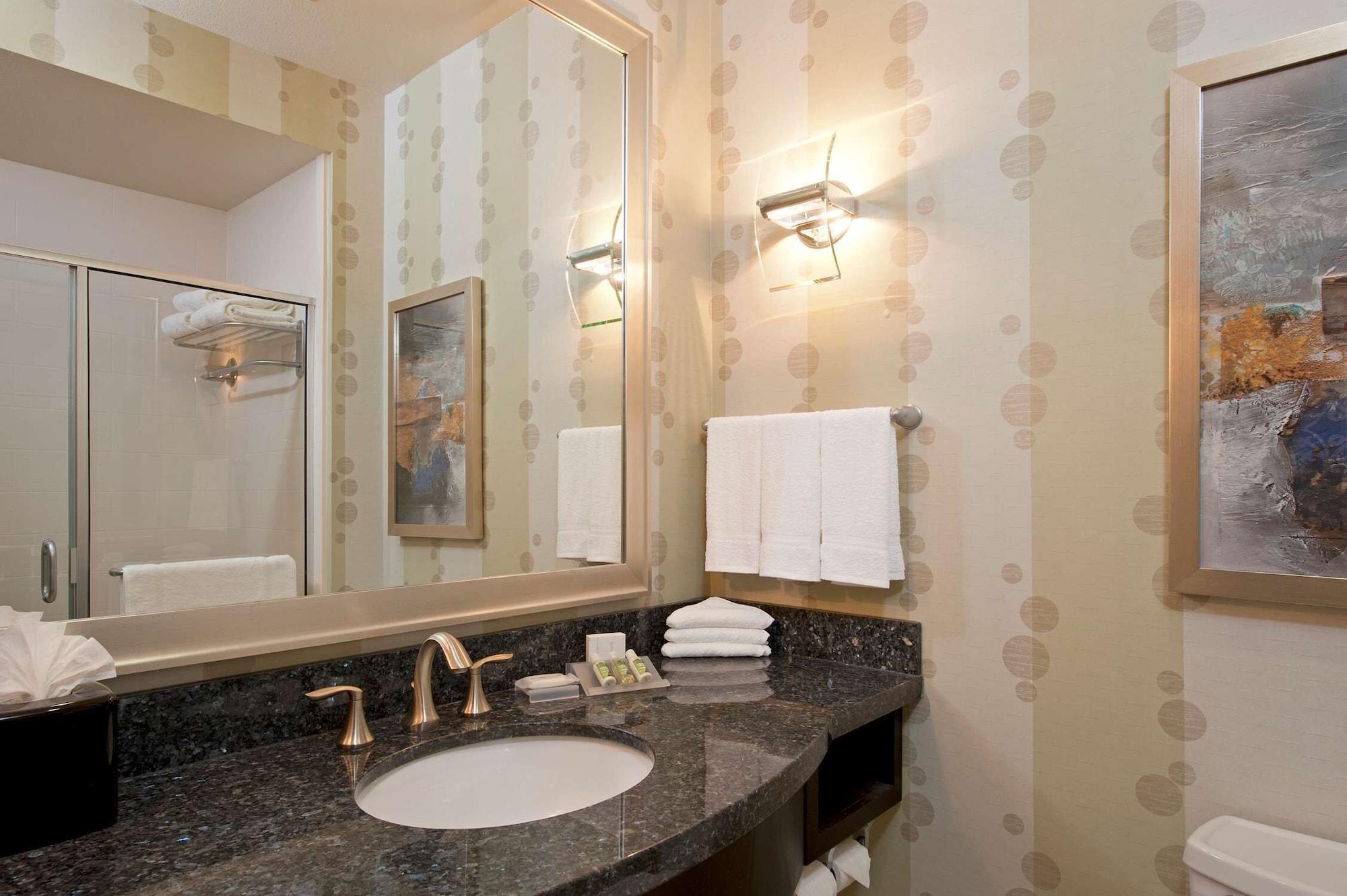 Hilton Garden Inn Ft Worth Alliance Airport Ρόανοκ Εξωτερικό φωτογραφία